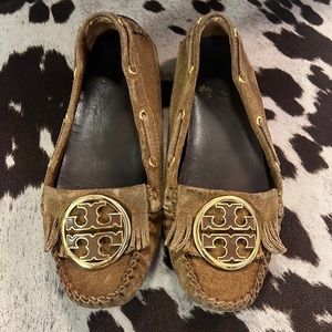 Tory Burch shoes used pictures reflect sold as is